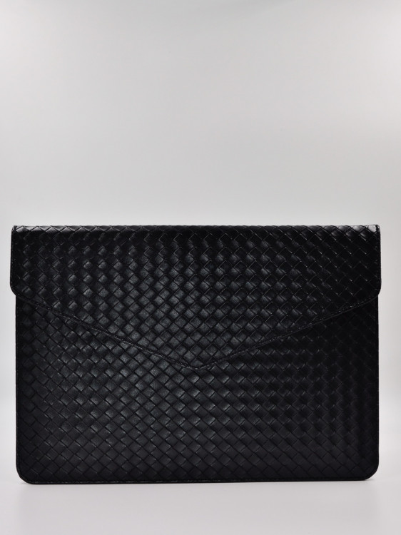 Чехол DOST Leather Co. для MacBook Pro 16" (2021) / MacBook Pro 15" (2016-2019) черный (плетеная кожа)