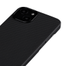 Чехол PITAKA Air Case для iPhone 13 чёрный карбон (KI1301MA) - фото № 3