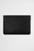 Кожаный чехол DOST Leather Co. для MacBook Pro 13" (2016-2020) / MacBook Air 13" (2018-2020) чёрный